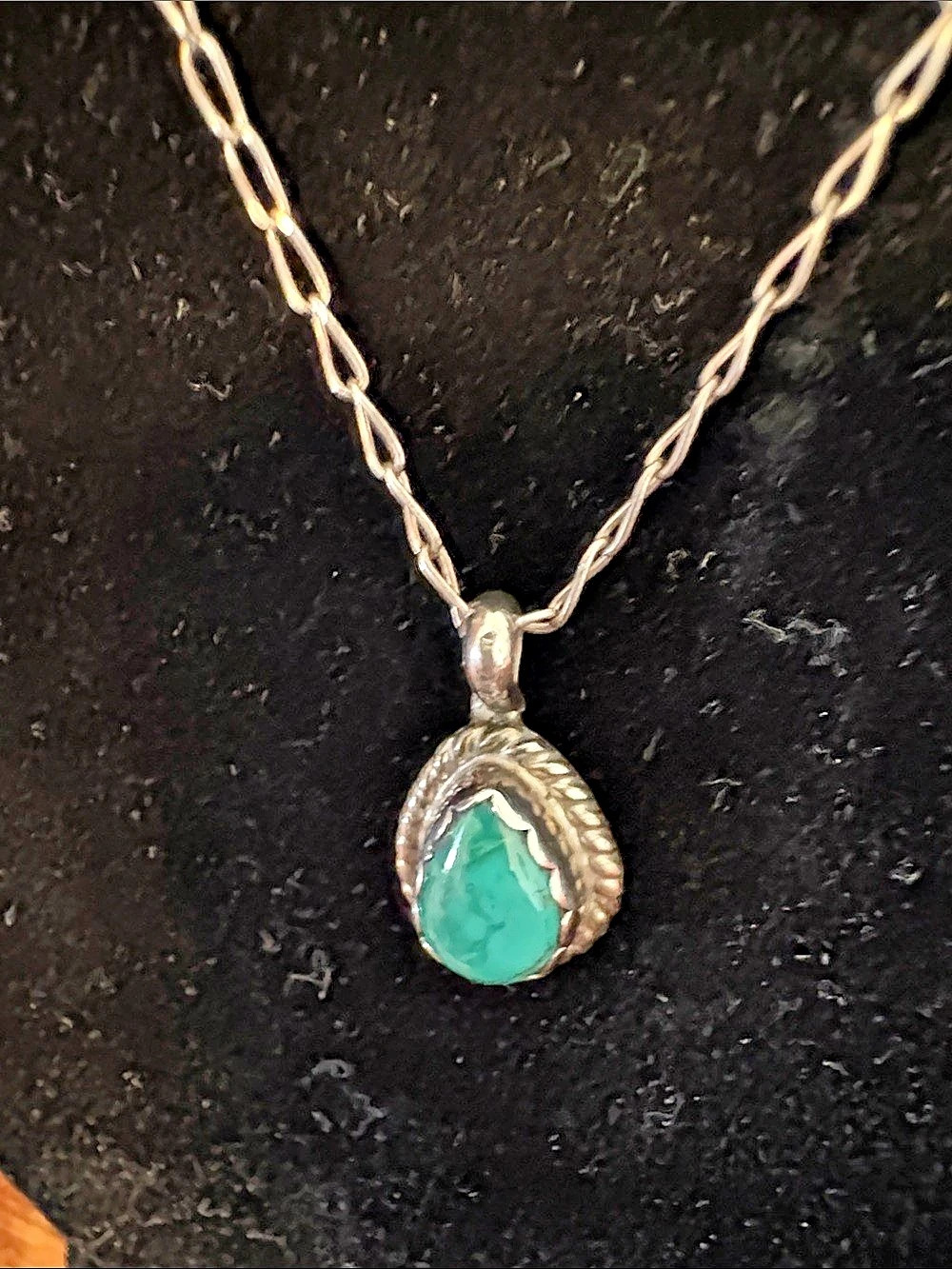 Sterling Silver and turquoise Pendant Necklace - Picture 6 of 8